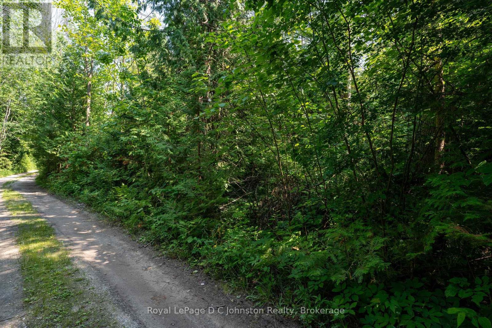 89 Sprucedale Drive, Kincardine, Ontario  N0H 2C5 - Photo 9 - X12277287