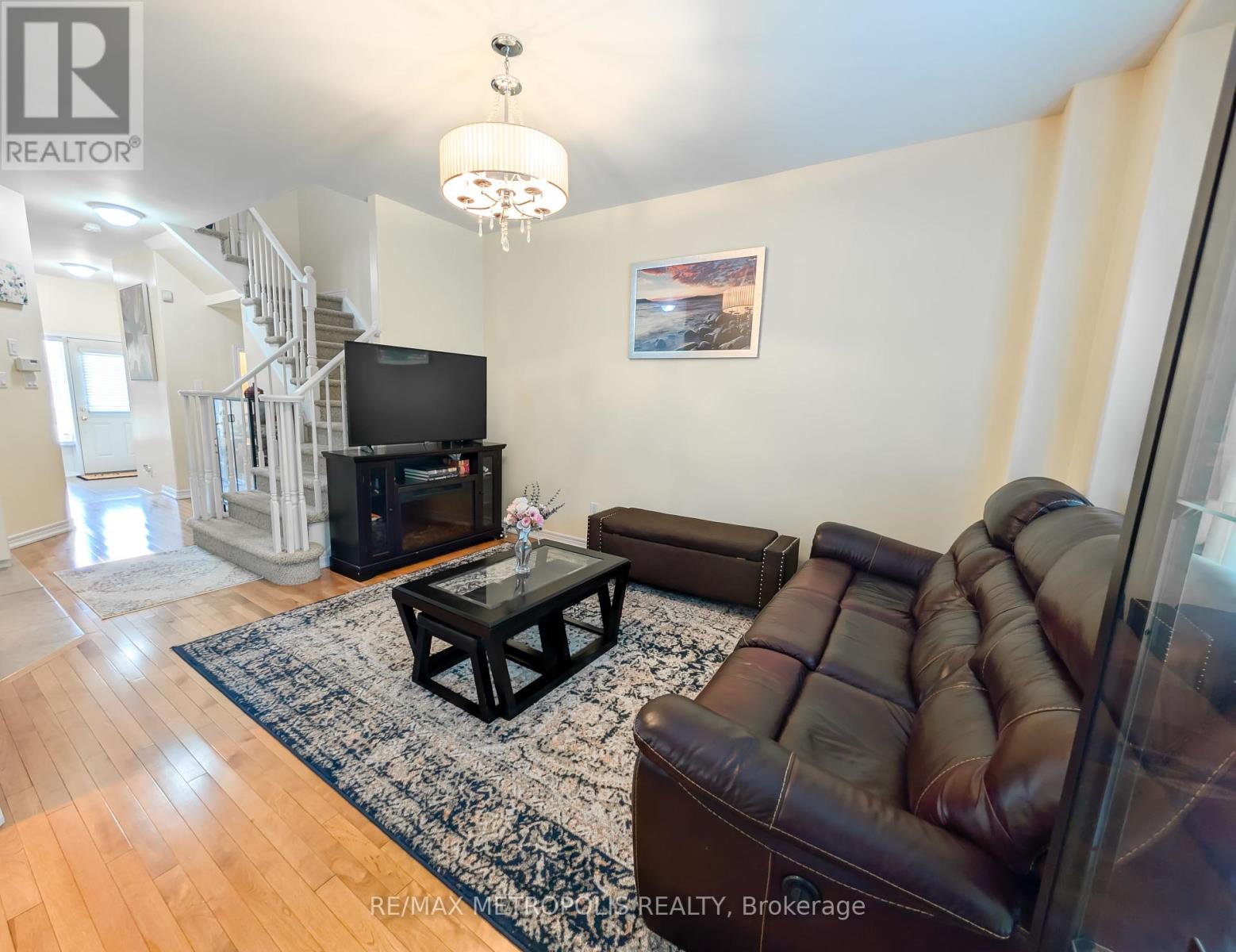 58 Chloe Street, St. Catharines, Ontario  L2P 0A5 - Photo 11 - X12277139