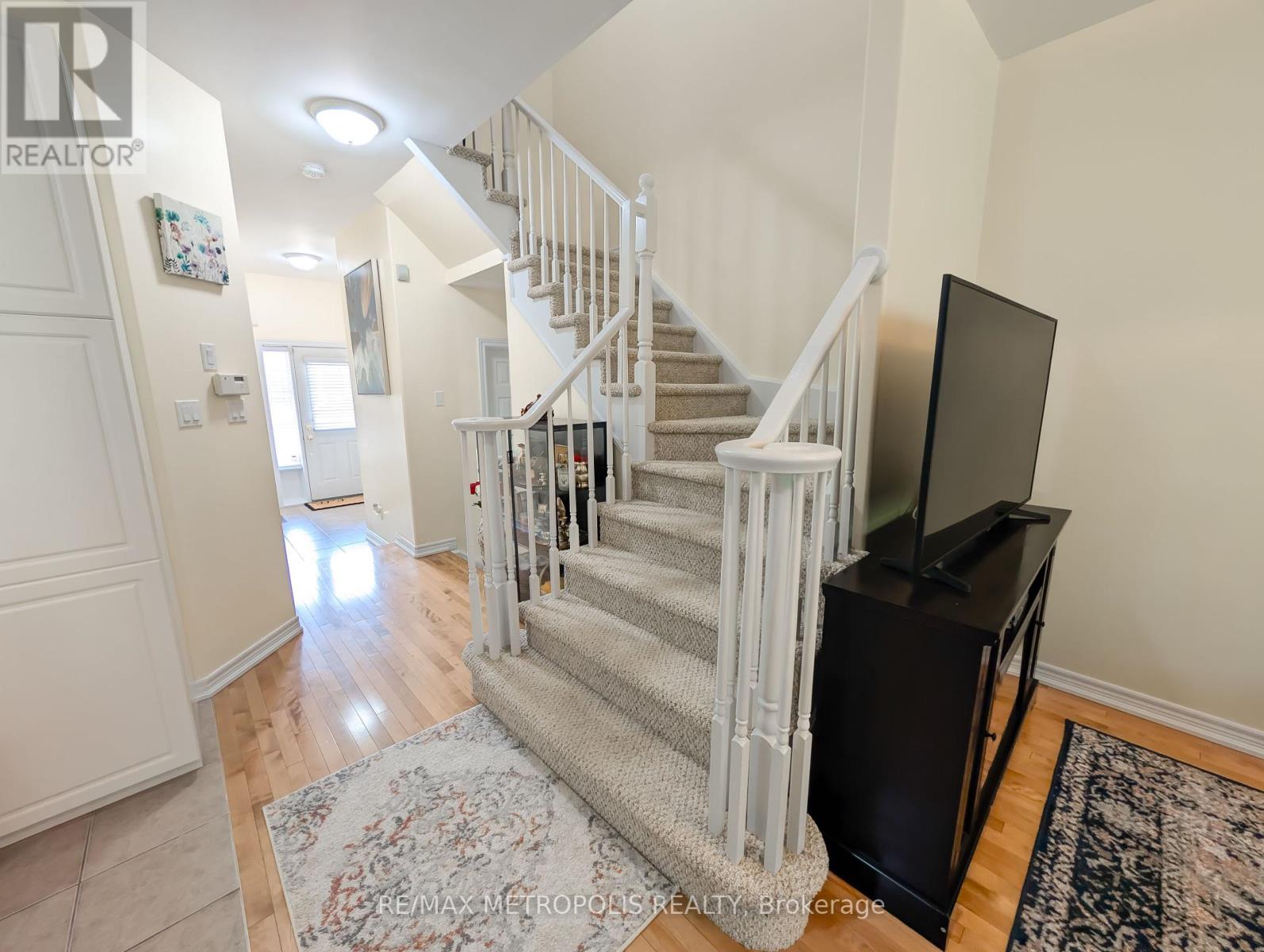 58 Chloe Street, St. Catharines, Ontario  L2P 0A5 - Photo 14 - X12277139