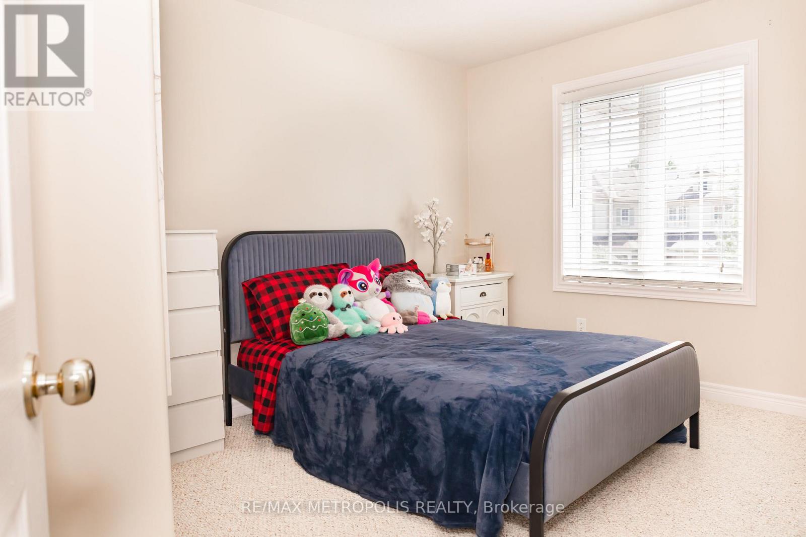 58 Chloe Street, St. Catharines, Ontario  L2P 0A5 - Photo 18 - X12277139
