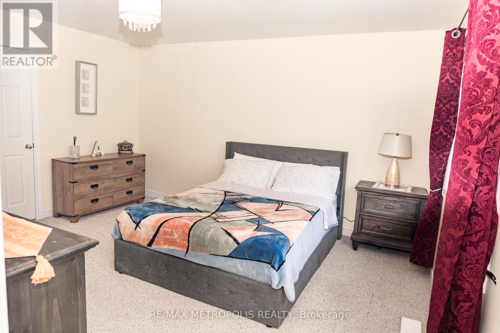 58 Chloe Street, St. Catharines, Ontario  L2P 0A5 - Photo 21 - X12277139