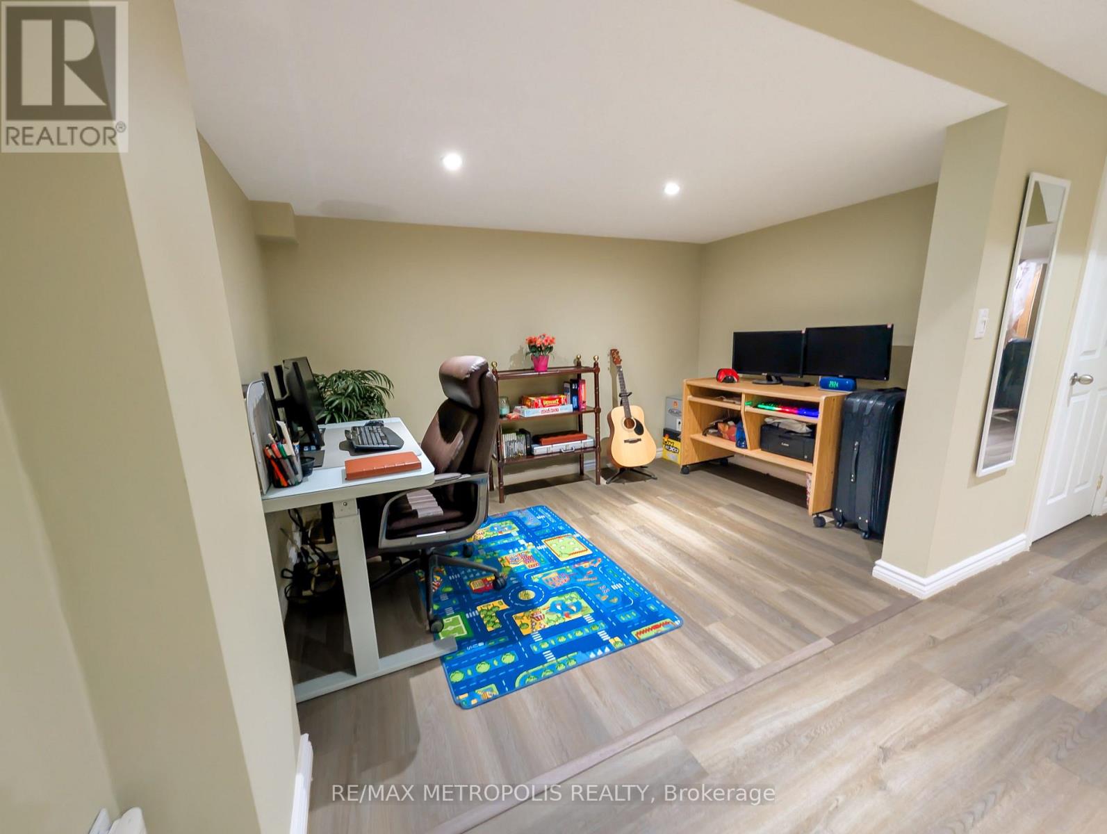 58 Chloe Street, St. Catharines, Ontario  L2P 0A5 - Photo 27 - X12277139