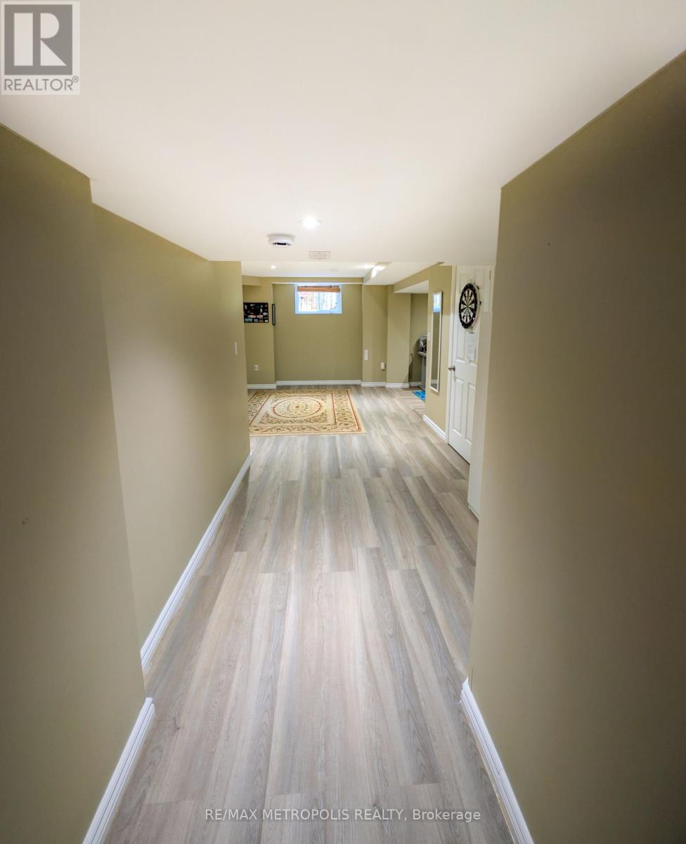 58 Chloe Street, St. Catharines, Ontario  L2P 0A5 - Photo 28 - X12277139