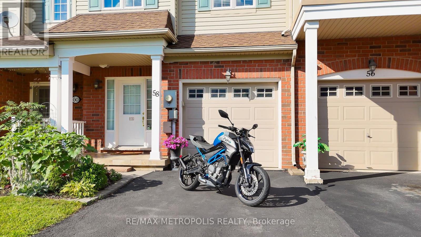 58 Chloe Street, St. Catharines, Ontario  L2P 0A5 - Photo 3 - X12277139