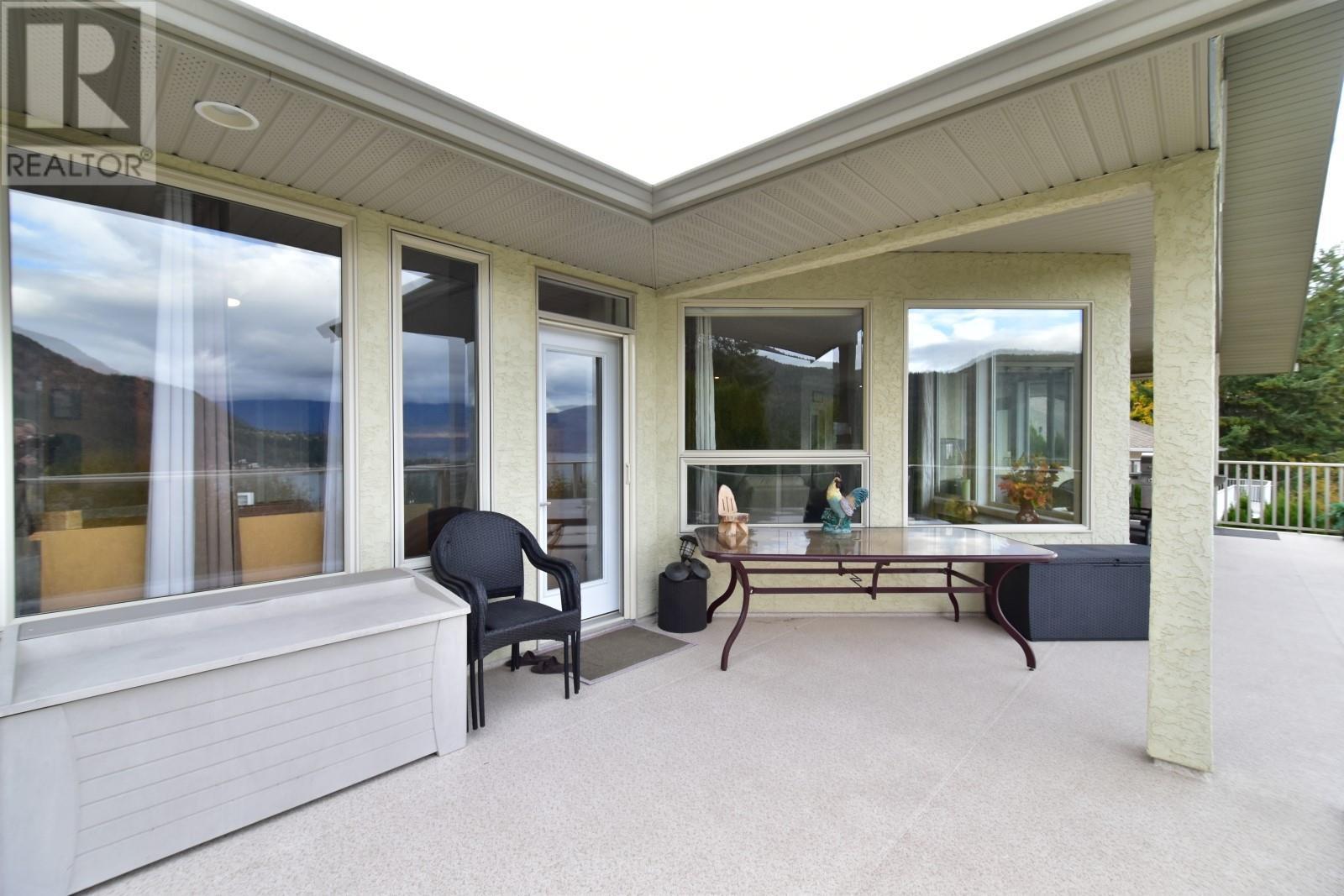 Property at 2597 Grandview Place image 5