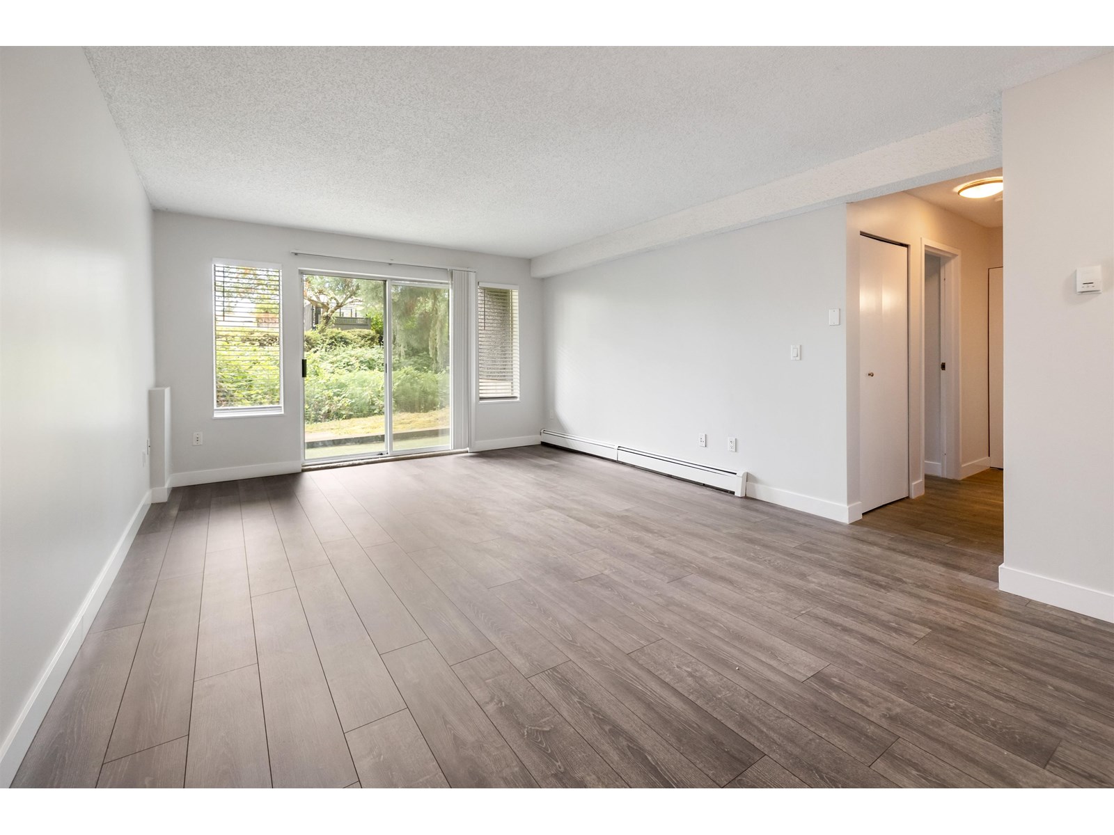 Property at 4 5664 200 STREET image 2