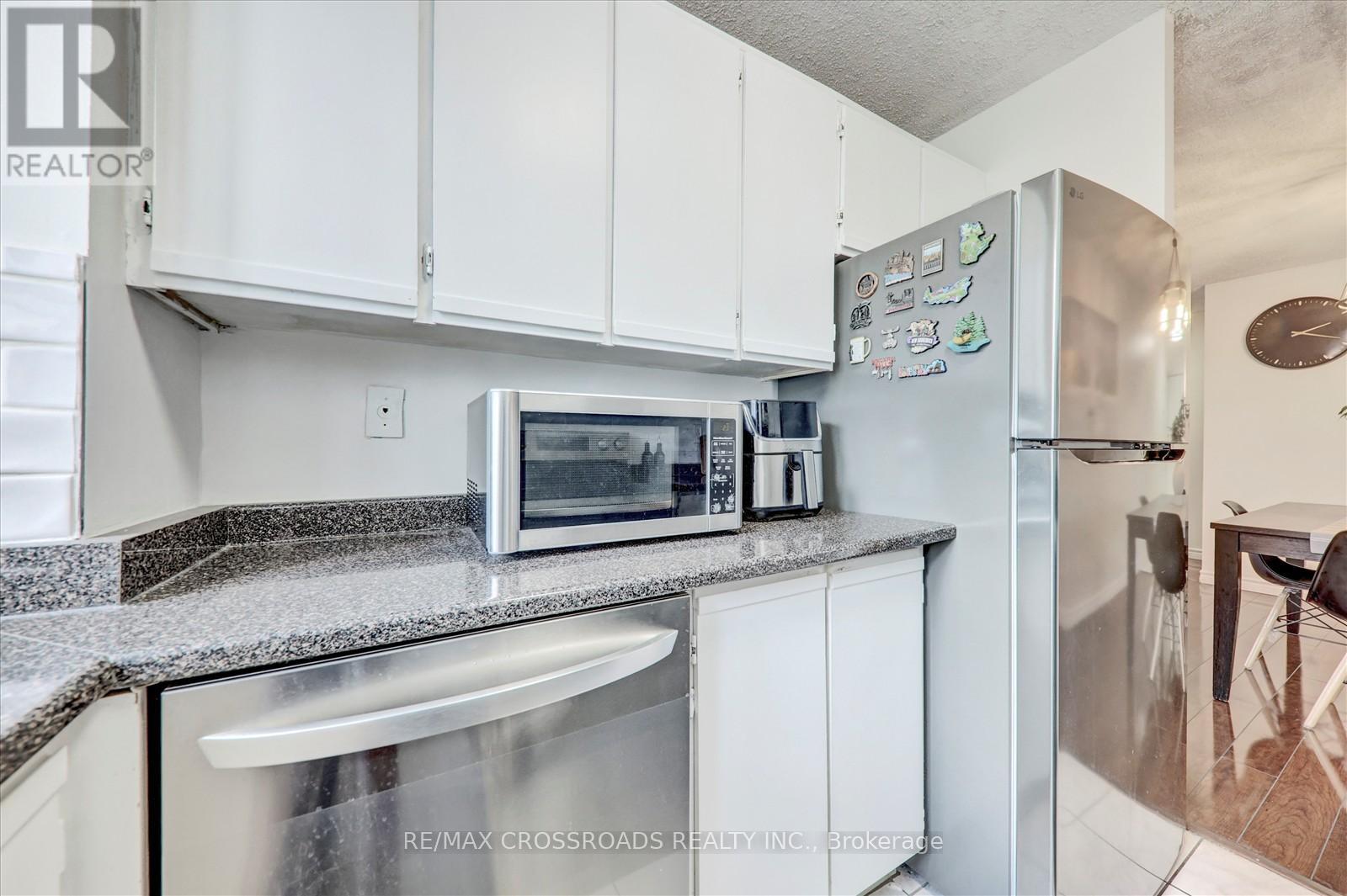 409 - 10 Tapscott Road, Toronto, Ontario  M1B 3L9 - Photo 15 - E12275738