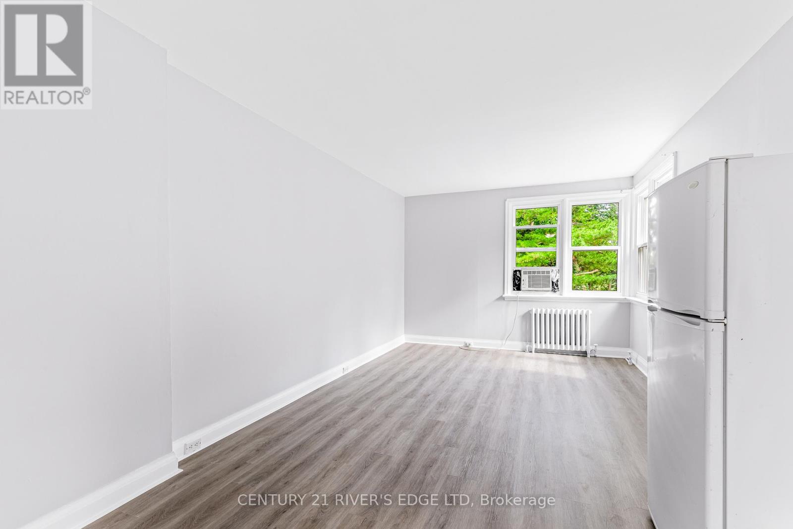 20 Sherwood Street, Brockville, Ontario  K6V 5M9 - Photo 42 - X12271159
