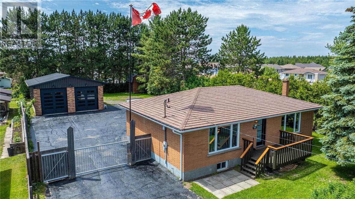 Property at 4869 NOTRE DAME Avenue image 1