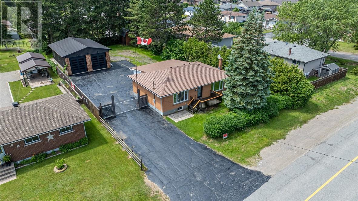 Property at 4869 NOTRE DAME Avenue image 5