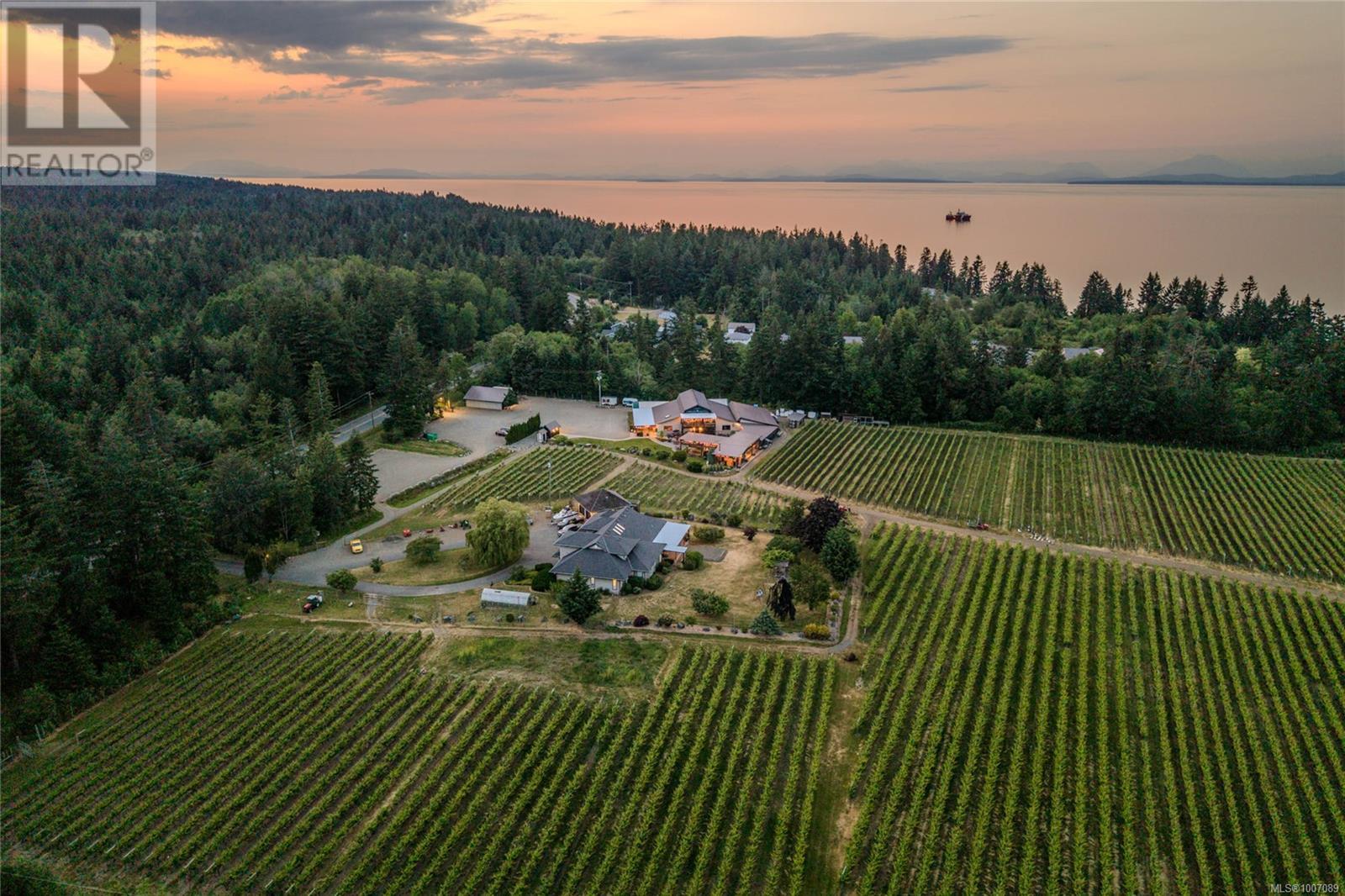 2400 Anderton Rd, Comox, British Columbia  V9M 8E5 - Photo 14 - 1007089