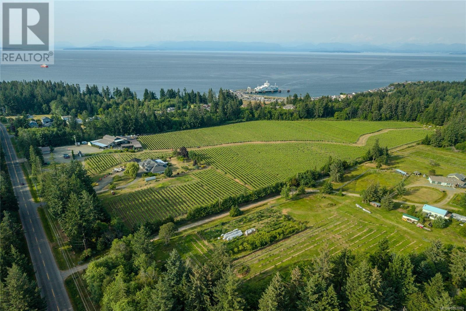 2400 Anderton Rd, Comox, British Columbia  V9M 8E5 - Photo 4 - 1007089