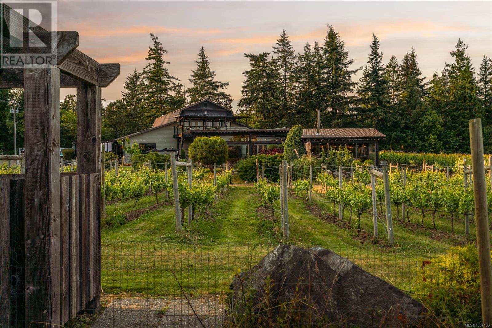 2400 Anderton Rd, Comox, British Columbia  V9M 8E5 - Photo 27 - 1007103