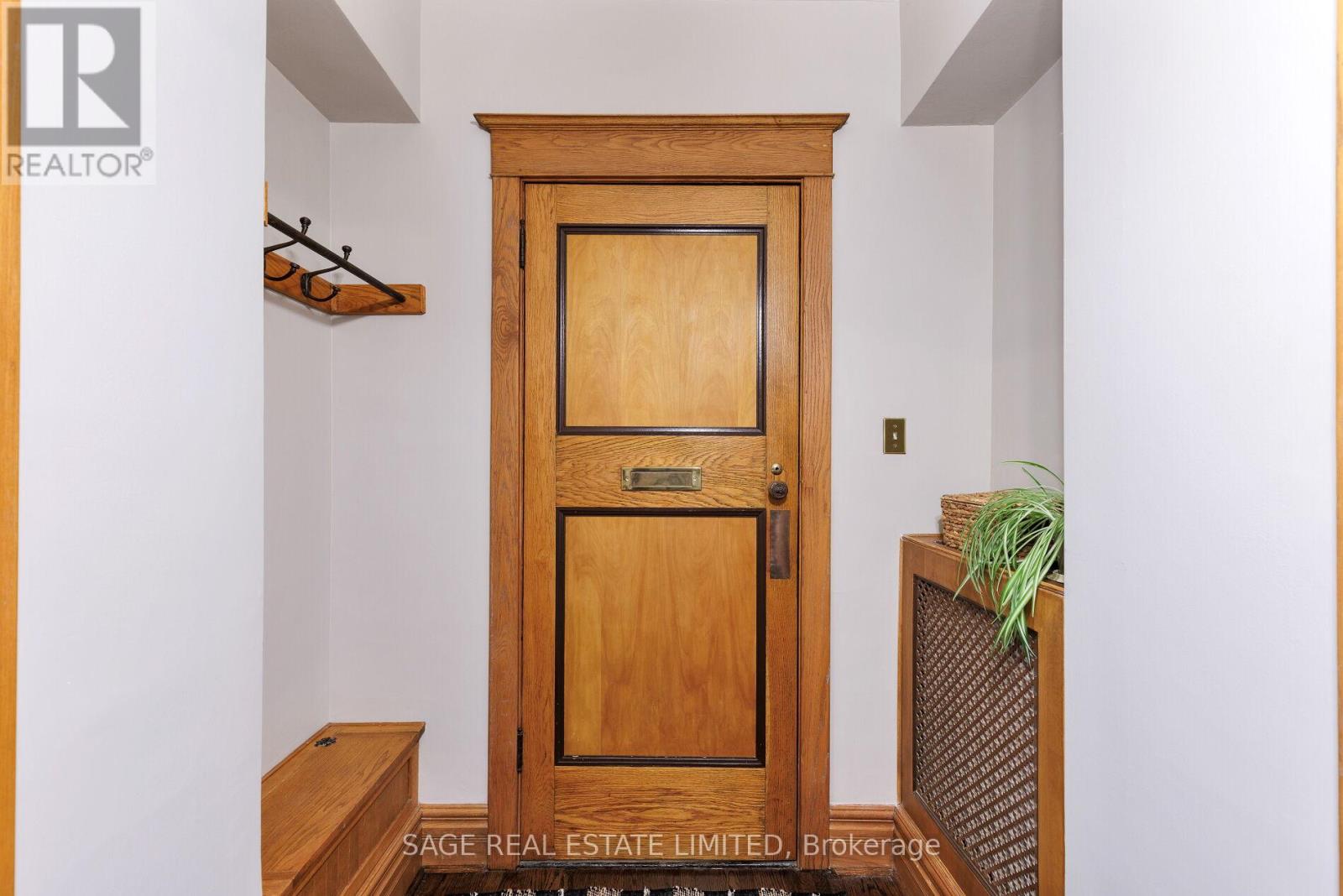 Property at 201 SUTHERLAND DRIVE image 5