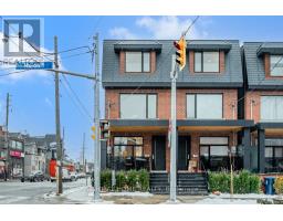 677 HURON STREET, Toronto, Ontario