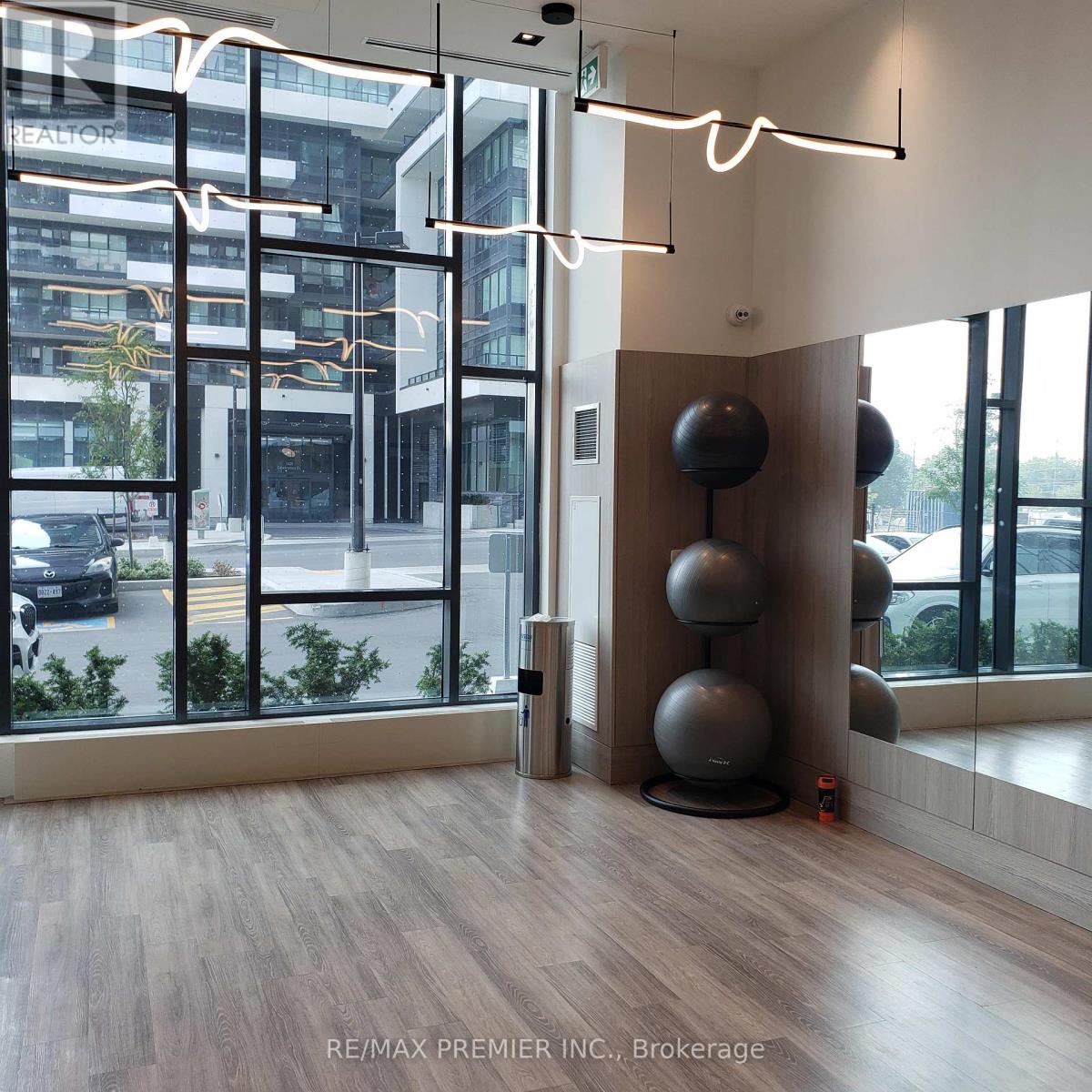 1003 - 1455 Celebration Drive, Pickering (Bay Ridges), Ontario  L1W 1C3 - Photo 4 - E12277208