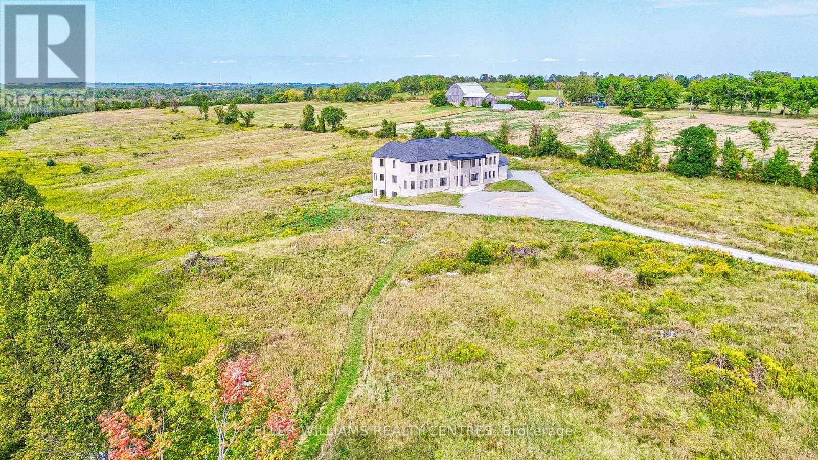6196 Ravenshoe Road, Georgina, Ontario  L9P 1R2 - Photo 38 - N12277252