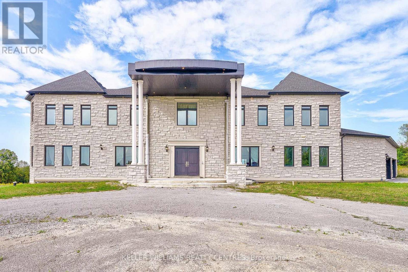 6196 Ravenshoe Road, Georgina, Ontario  L9P 1R2 - Photo 40 - N12277252