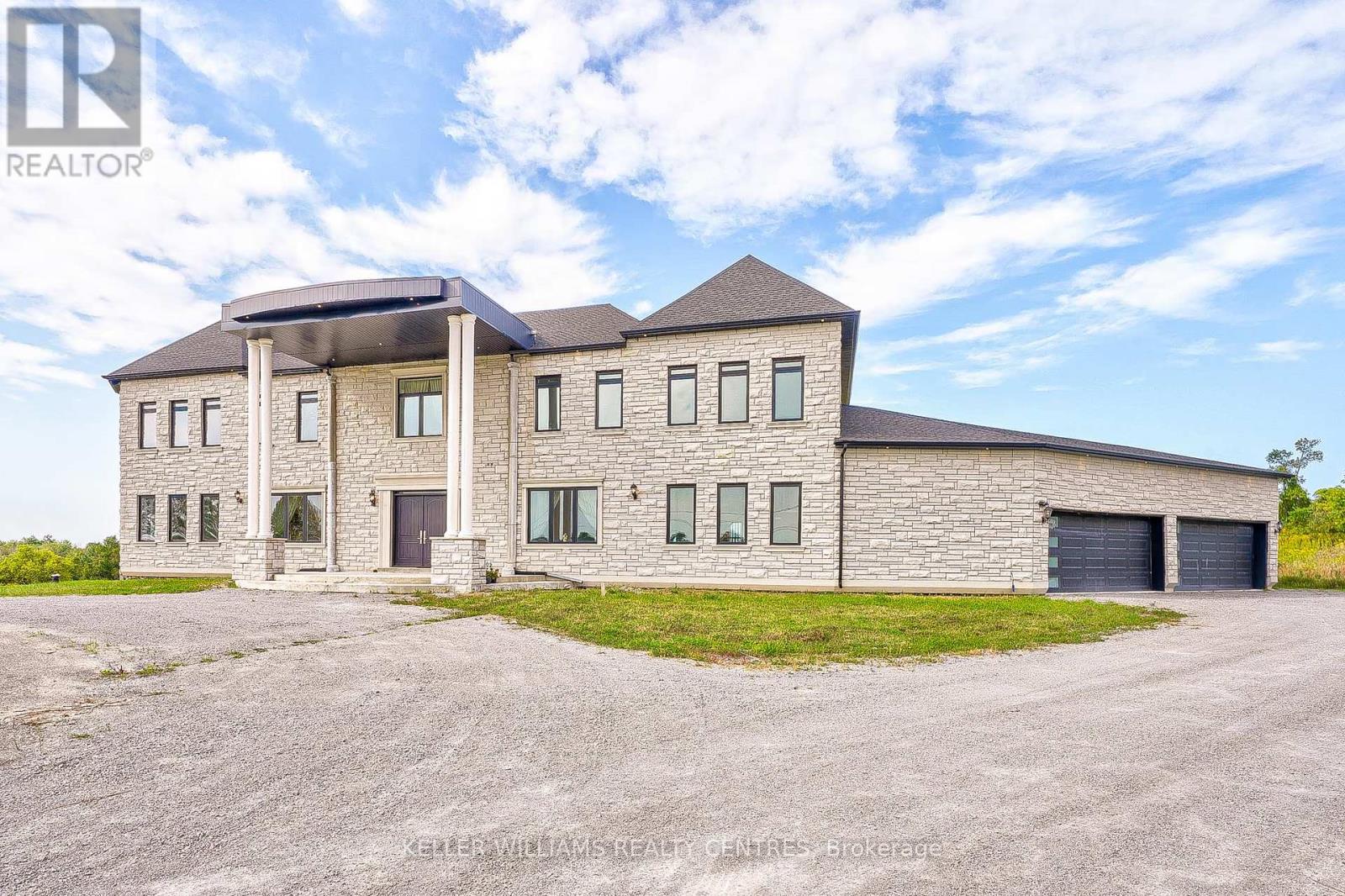 6196 Ravenshoe Road, Georgina, Ontario  L9P 1R2 - Photo 6 - N12277252