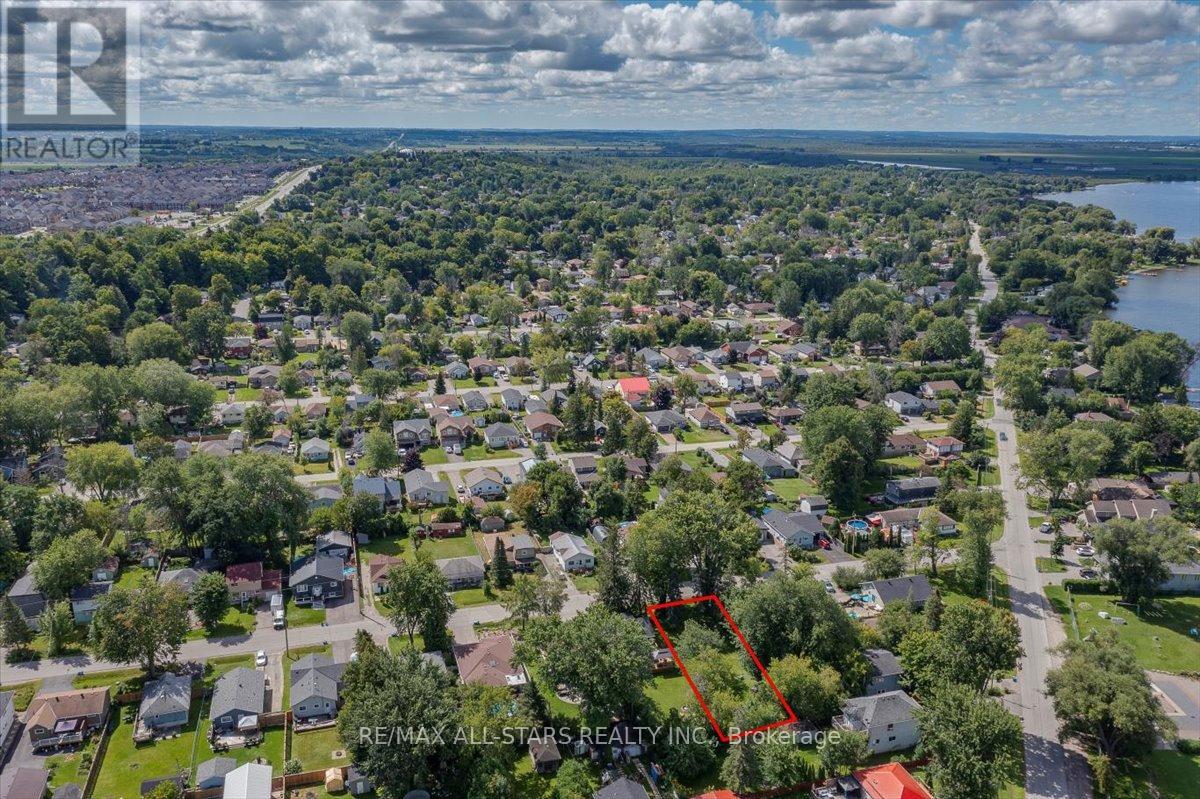 288 Woodycrest Avenue, Georgina, Ontario  L4P 2W2 - Photo 16 - N12277268