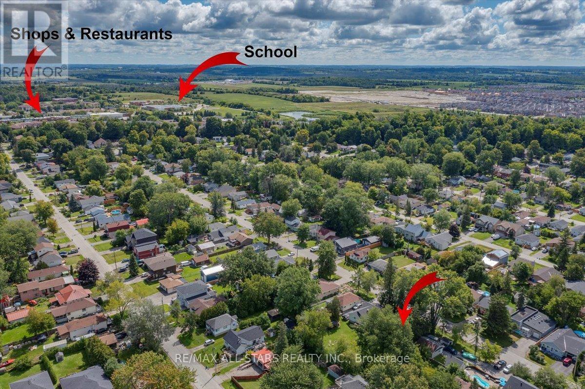 288 Woodycrest Avenue, Georgina, Ontario  L4P 2W2 - Photo 18 - N12277268