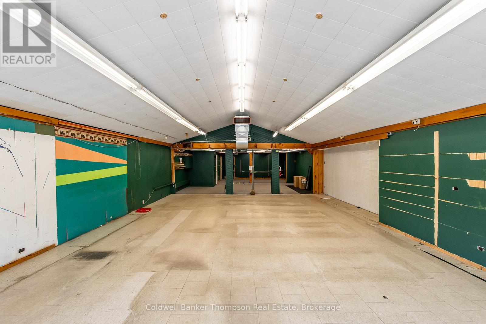 4 King William Street, Huntsville, Ontario  P1H 1G5 - Photo 5 - X12277362