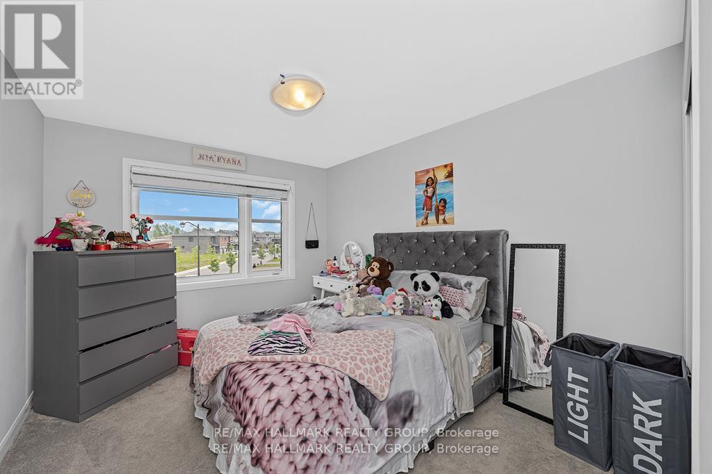 568 Prominence Way, Ottawa, Ontario  K4A 5K9 - Photo 24 - X12277378