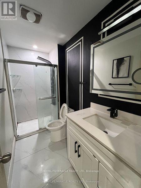 93 Greenbriar Road, Brampton, Ontario  L6S 2A4 - Photo 23 - W12277156