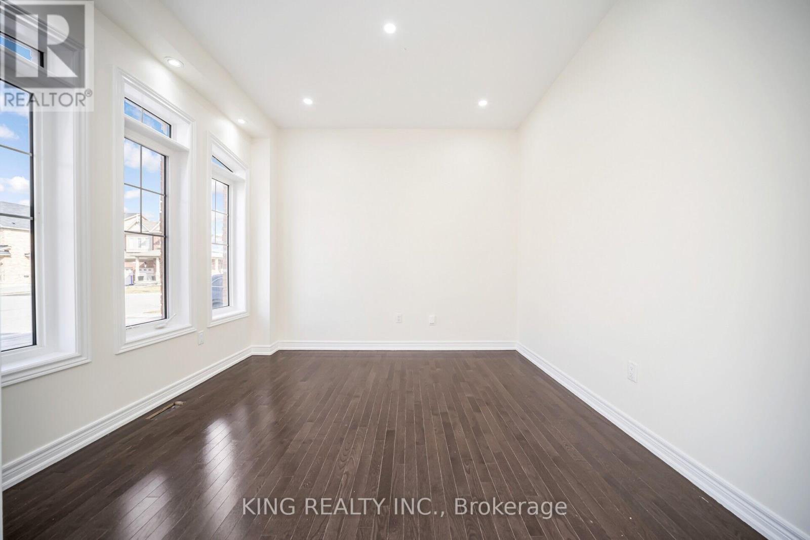 Property at 52 HAVERSTOCK CRESCENT image 5