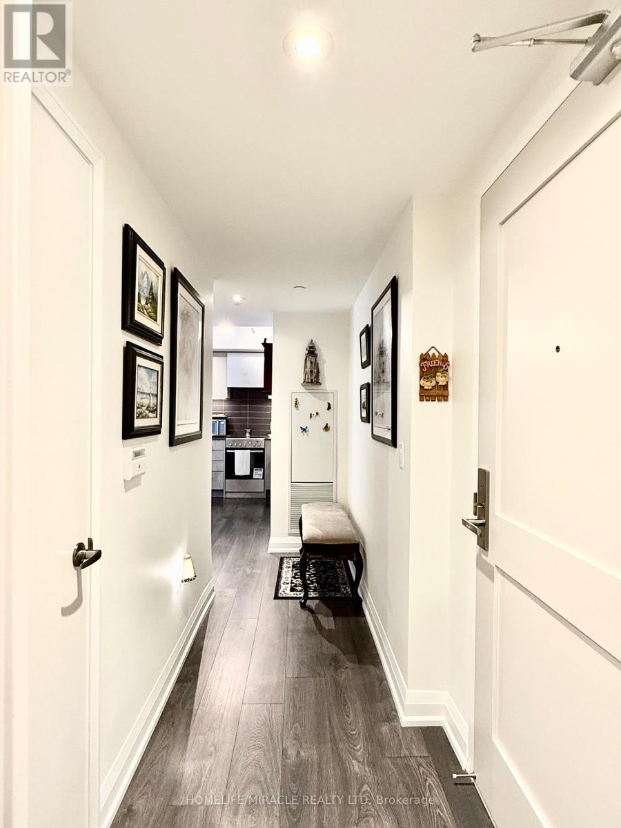 543 - 26 Gibbs Road, Toronto, Ontario  M9B 0E3 - Photo 14 - W12277202