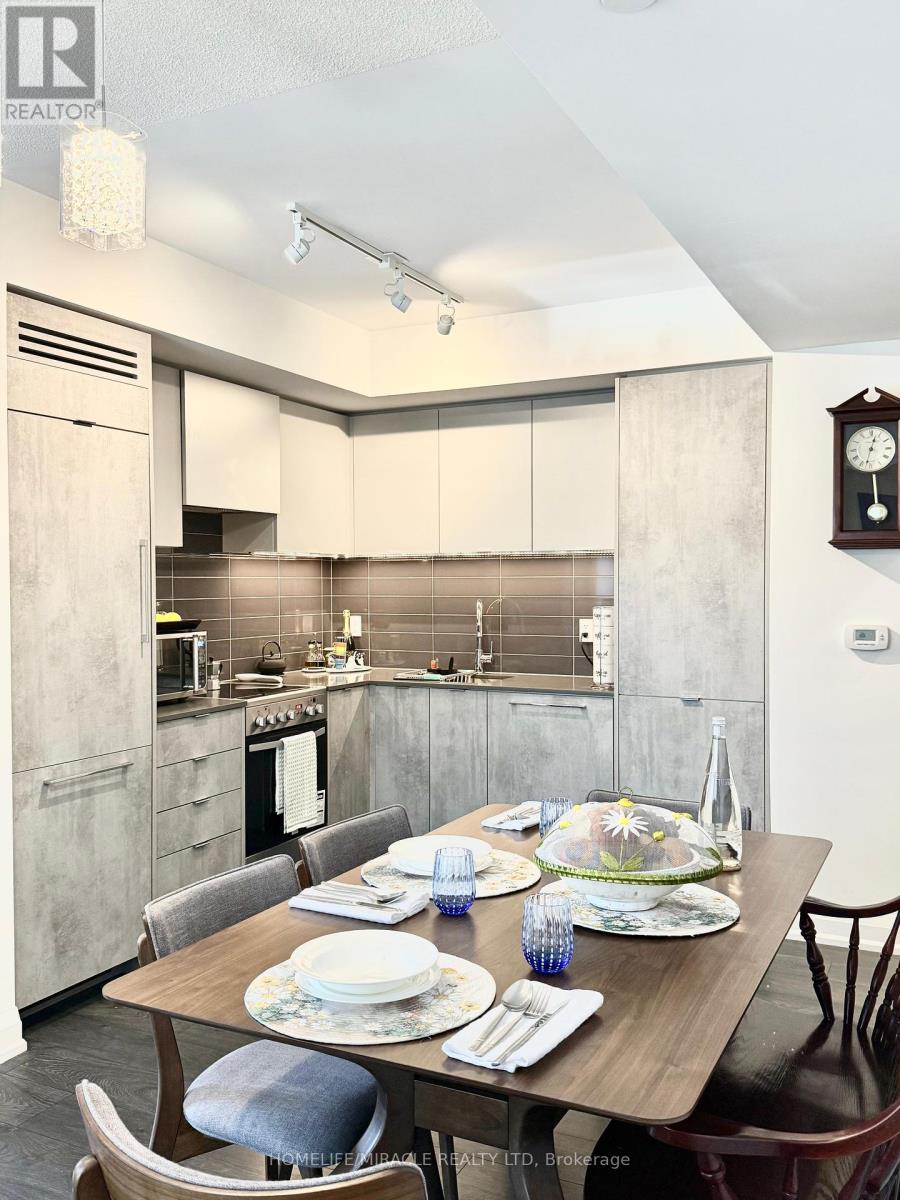 543 - 26 Gibbs Road, Toronto, Ontario  M9B 0E3 - Photo 17 - W12277202