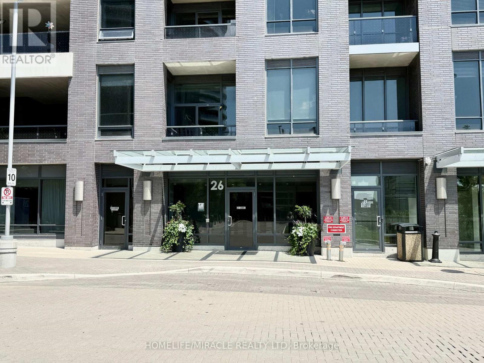 543 - 26 Gibbs Road, Toronto, Ontario  M9B 0E3 - Photo 2 - W12277202