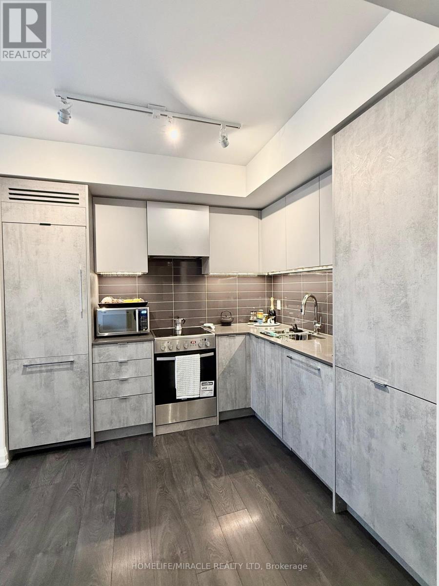 543 - 26 Gibbs Road, Toronto, Ontario  M9B 0E3 - Photo 22 - W12277202