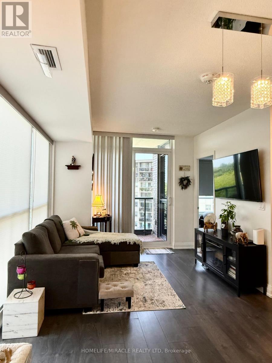 543 - 26 Gibbs Road, Toronto, Ontario  M9B 0E3 - Photo 30 - W12277202