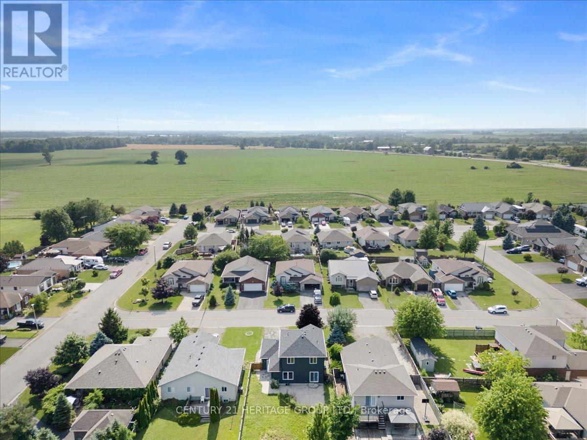5 Vera Street, Haldimand, Ontario  N0A 1J0 - Photo 45 - X12277240
