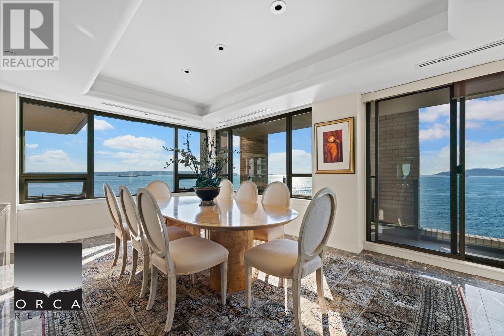 5 2250 Bellevue Avenue, West Vancouver, British Columbia  V7V 1C6 - Photo 1 - R3025654