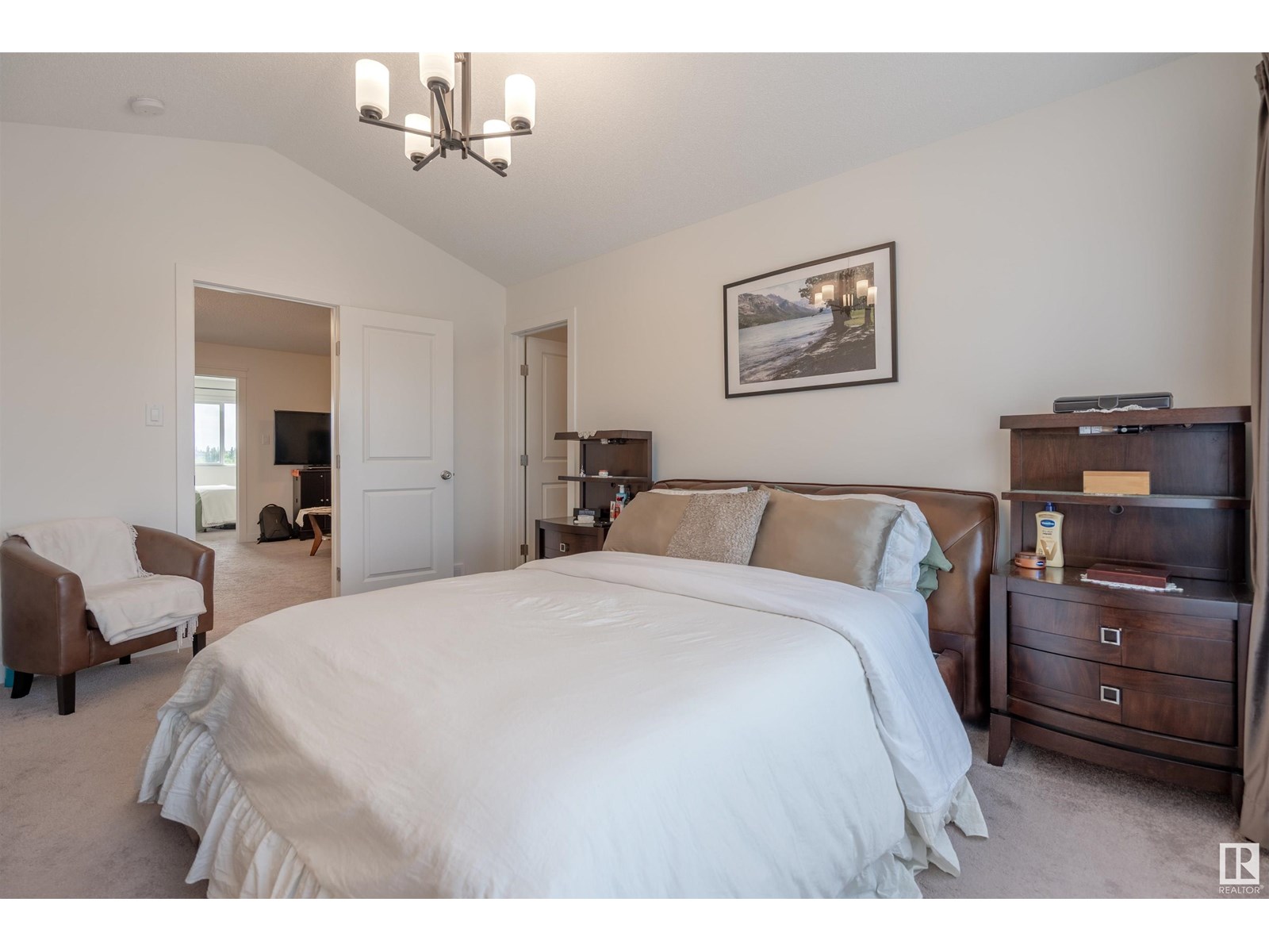 2066 Graydon Hill Cr Sw, Edmonton, Alberta  T6W 2W9 - Photo 8 - E4447040
