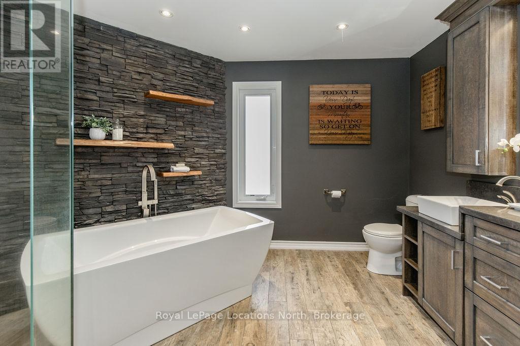 3580 Linda Street, Innisfil, Ontario  L9S 2L2 - Photo 20 - N12277480