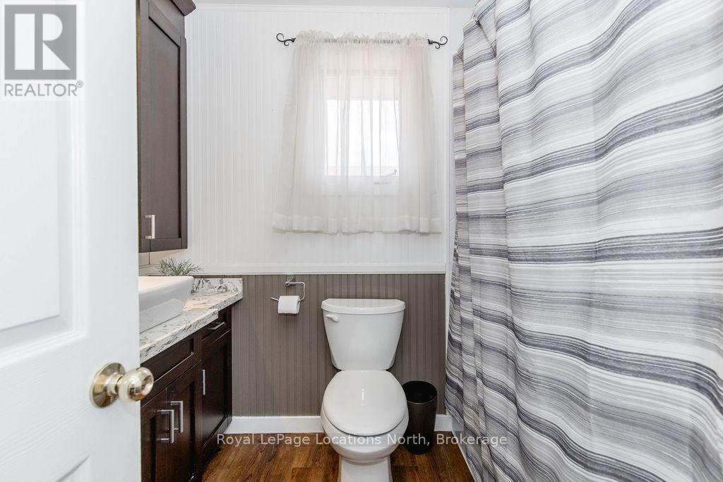 3580 Linda Street, Innisfil, Ontario  L9S 2L2 - Photo 27 - N12277480