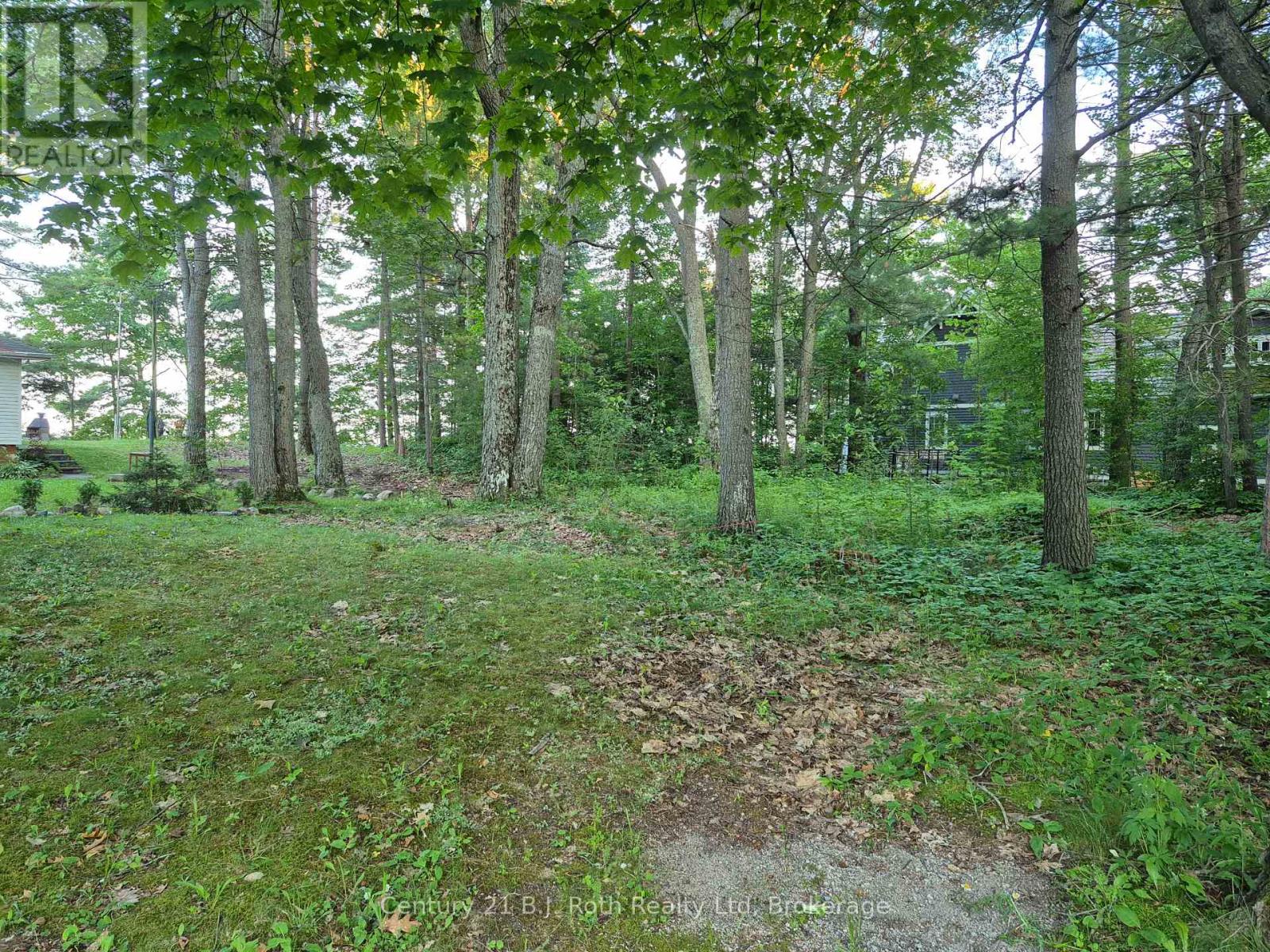 1379 Champlain Road, Tiny, Ontario  L9M 0C1 - Photo 11 - S12277434