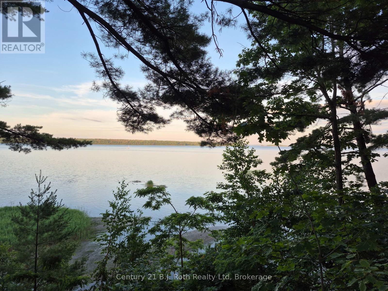 1379 Champlain Road, Tiny, Ontario  L9M 0C1 - Photo 8 - S12277434