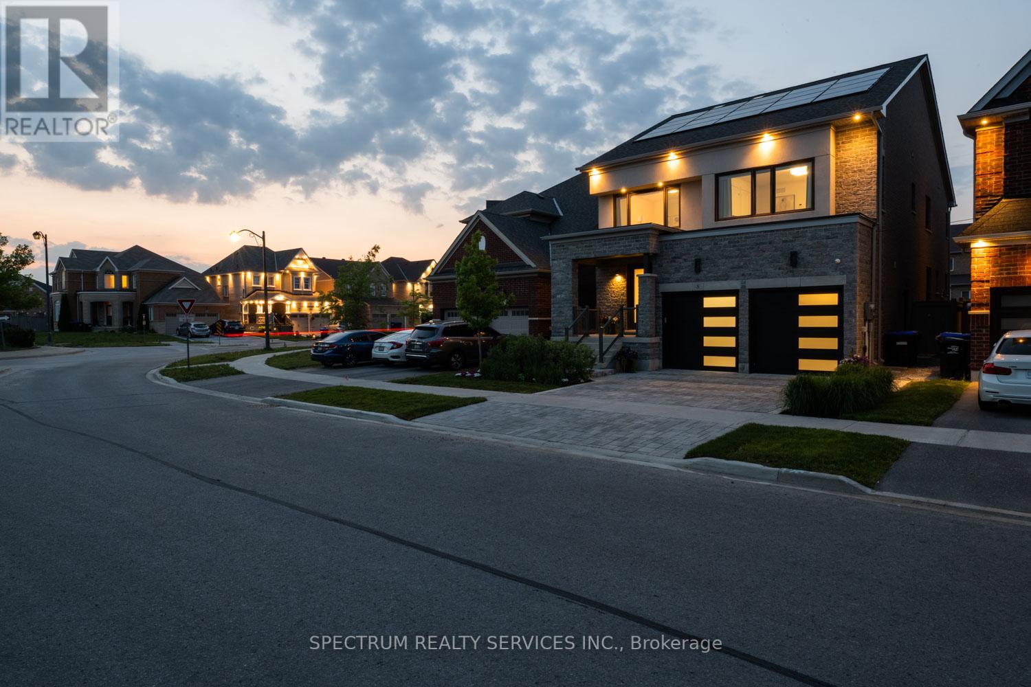Property at 8 DOWNY EMERALD DRIVE image 2
