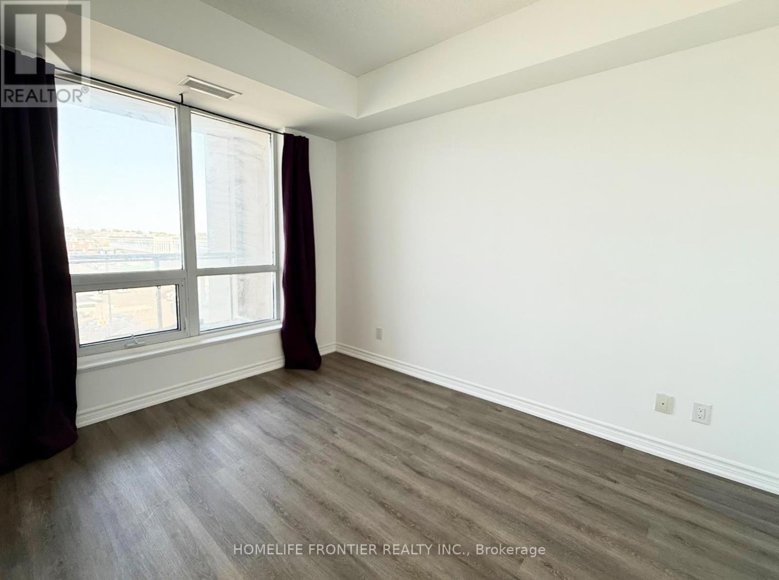 305 - 8323 Kennedy Road, Markham (Village Green-South Unionville), Ontario  L3R 1J5 - Photo 3 - N12277388