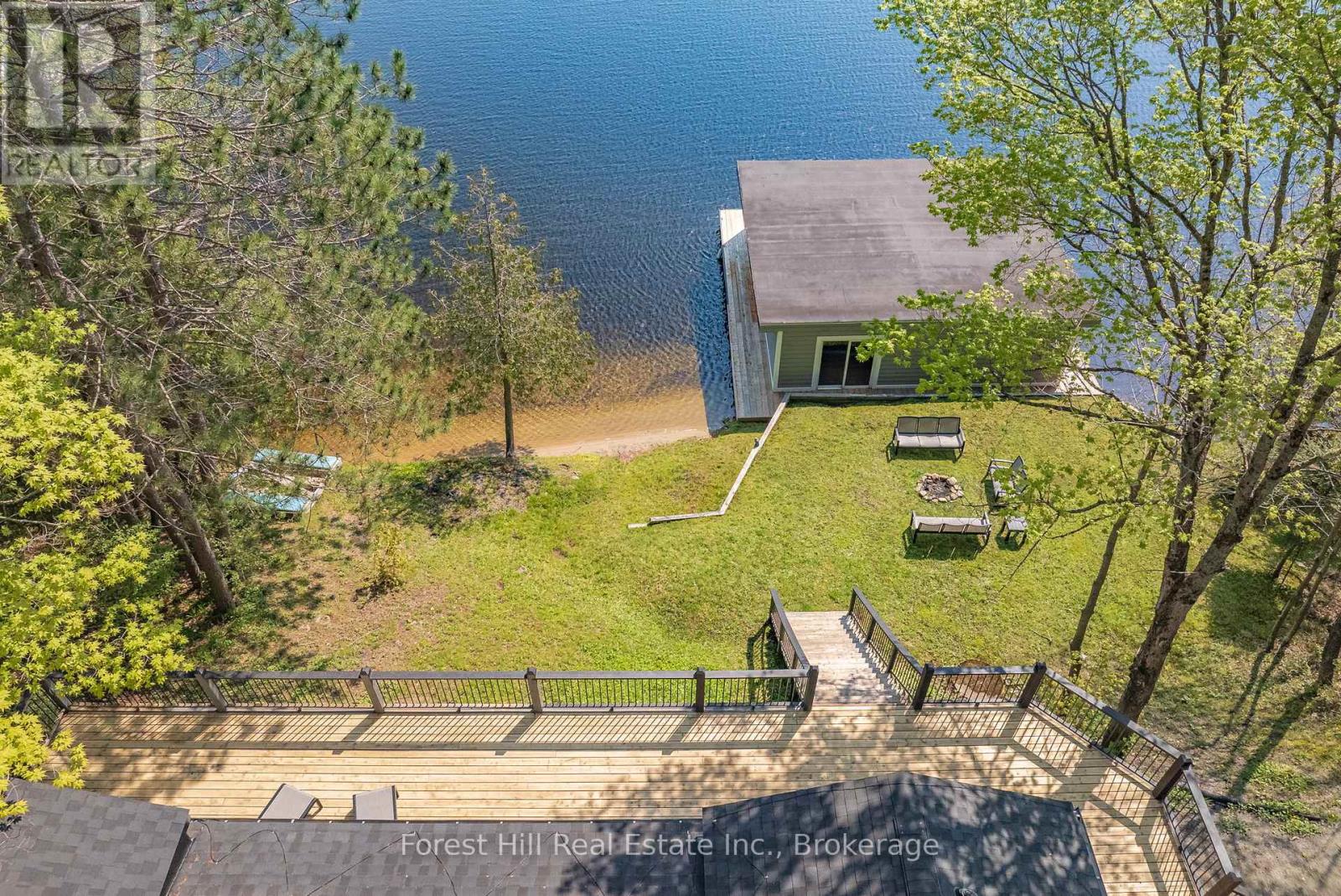 1017 White Pine Road, Lake Of Bays, Ontario  P1H 2J3 - Photo 15 - X12277461