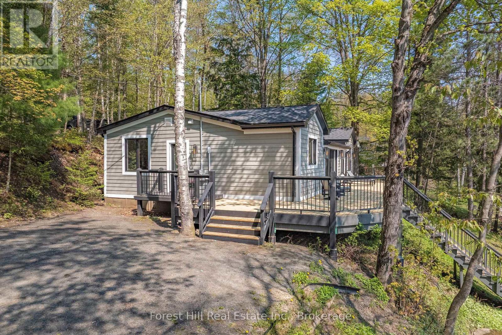 1017 White Pine Road, Lake Of Bays, Ontario  P1H 2J3 - Photo 46 - X12277461