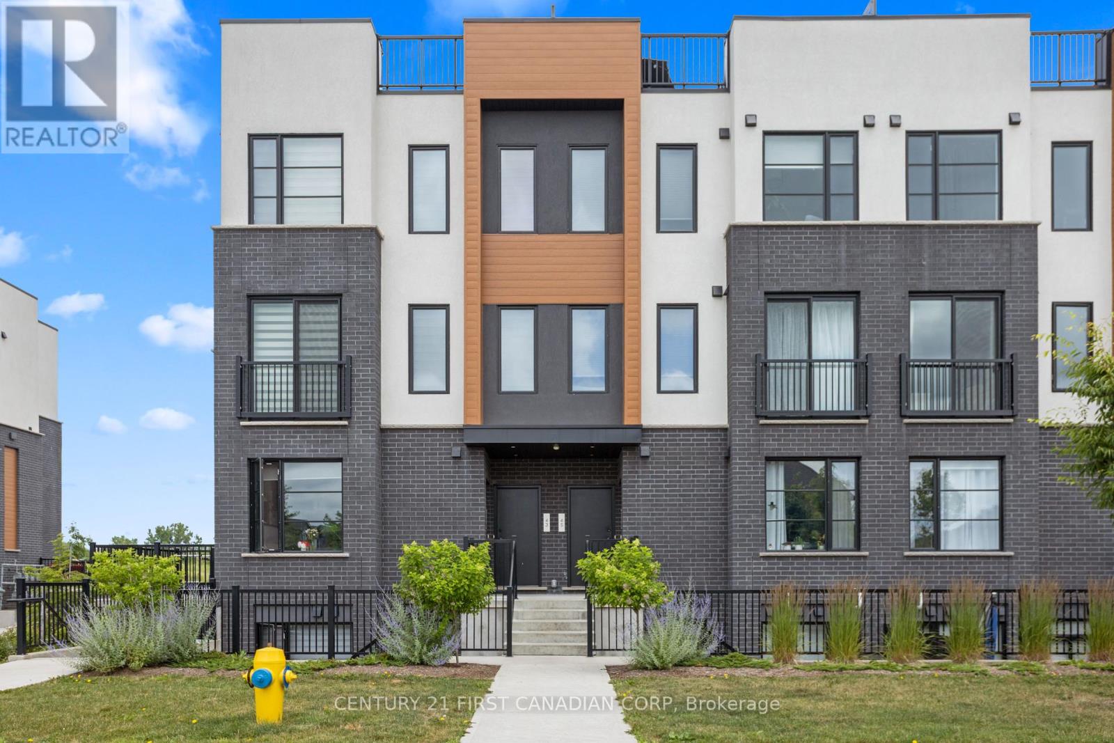 Property at 45 - 3900 SAVOY STREET image 1