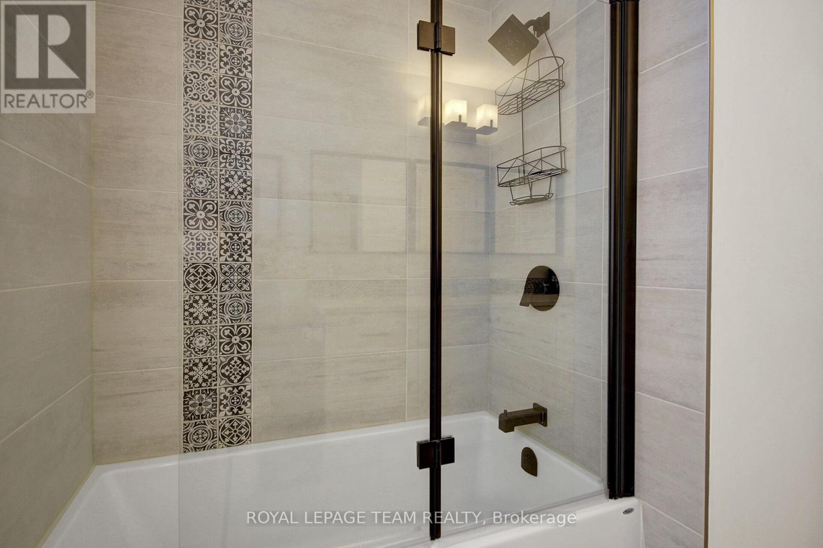 2613 Half Moon Bay Road, Ottawa, Ontario  K2J 0Z1 - Photo 36 - X12277406