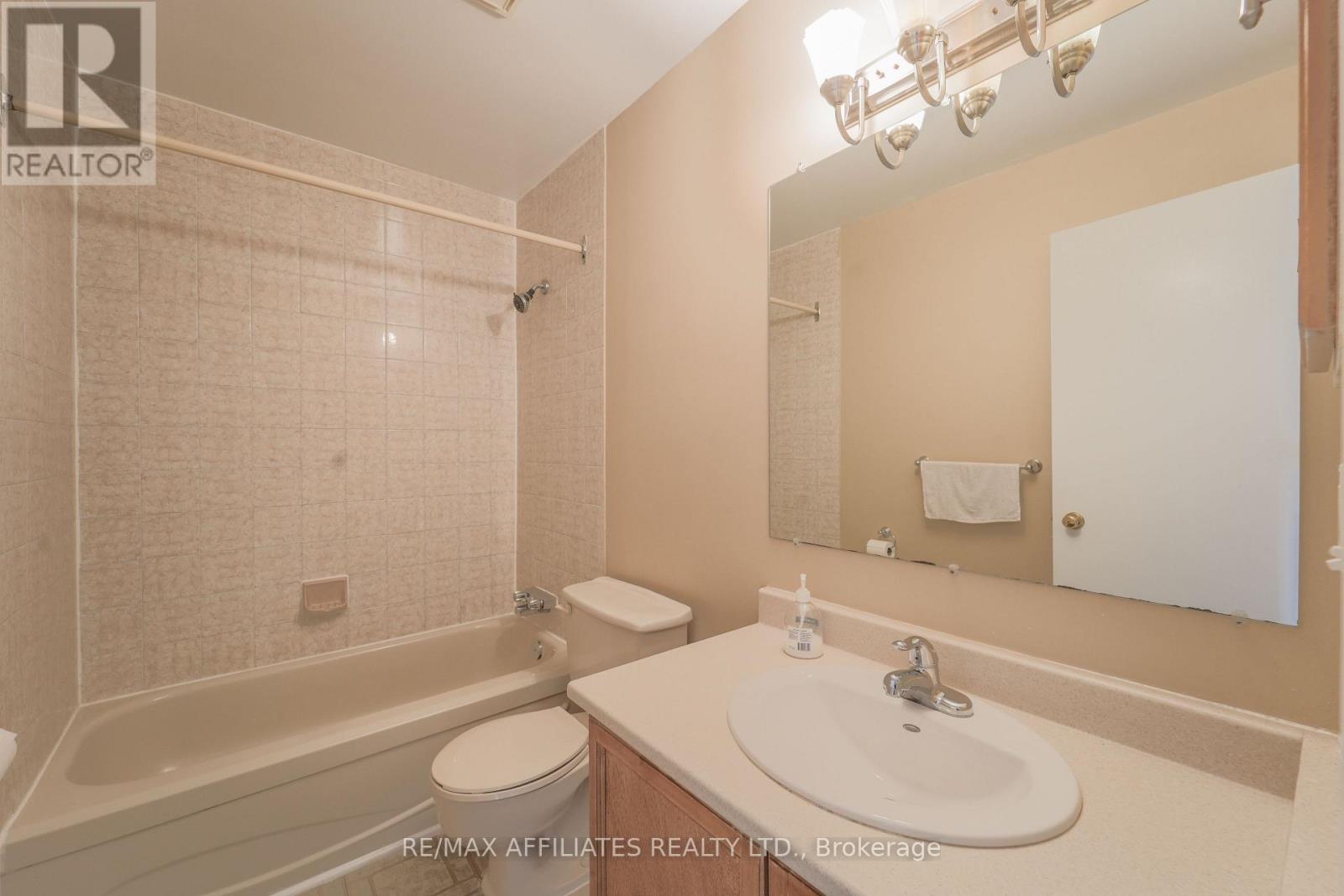 65 - 47 Mcdermot Court, Ottawa, Ontario  K2L 3V5 - Photo 25 - X12277414