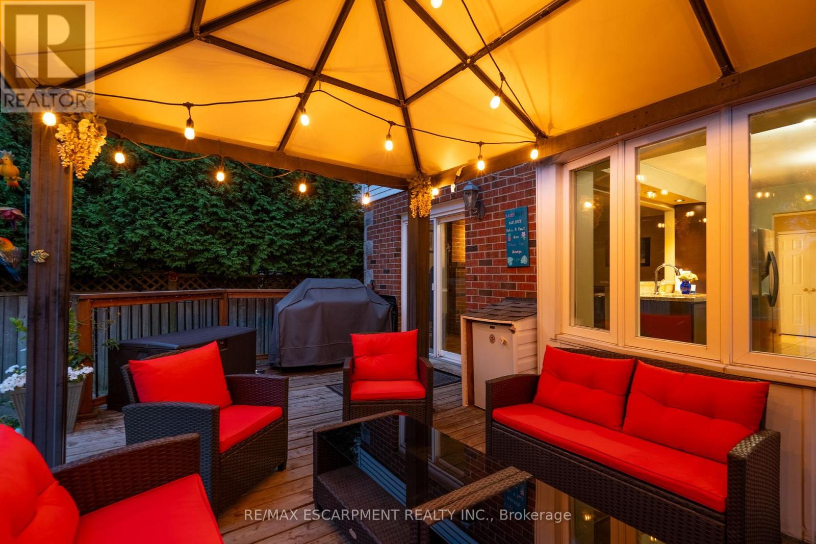 24 Vance Crescent, Hamilton, Ontario  L8B 0B7 - Photo 46 - X12277335