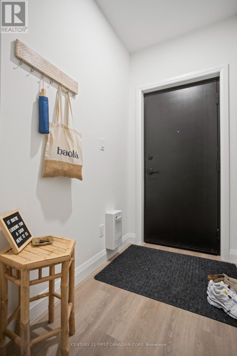 Property at 45 - 3900 SAVOY STREET image 3